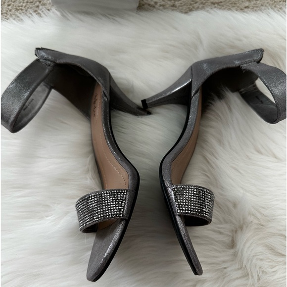 Style & Co Silver Sparkly Evening Shoes Size 8 Medium - Picture 4 of 8